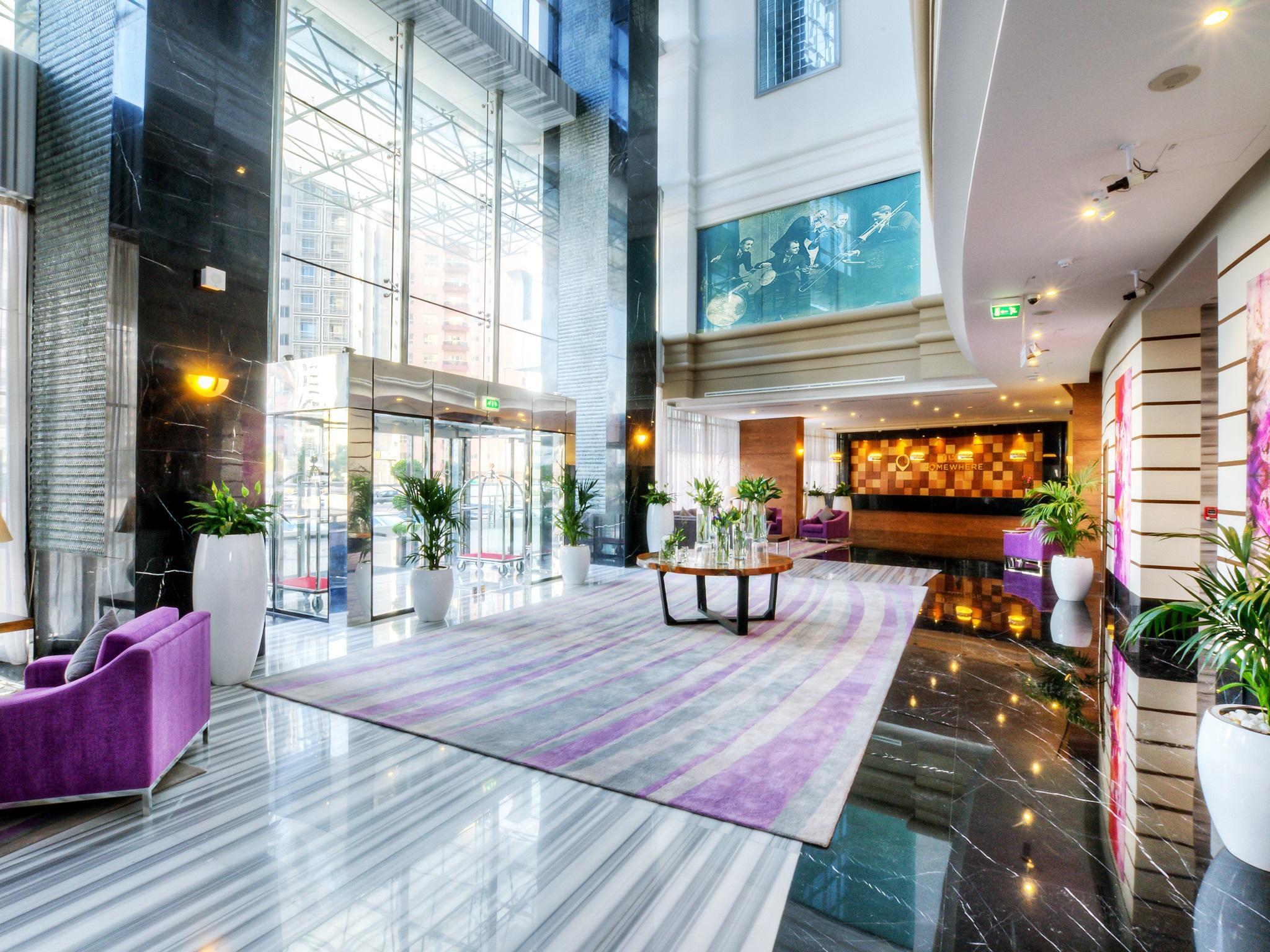 Signature 1 Hotel Tecom Dubai Buitenkant foto